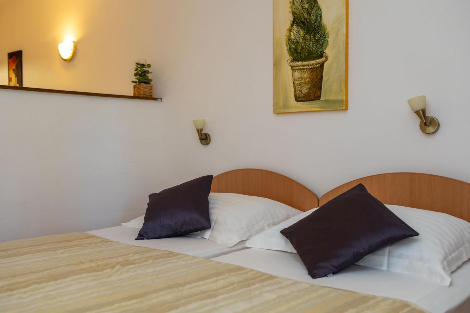 Premium Apartments - Lavica Beach Podstrana Extérieur photo