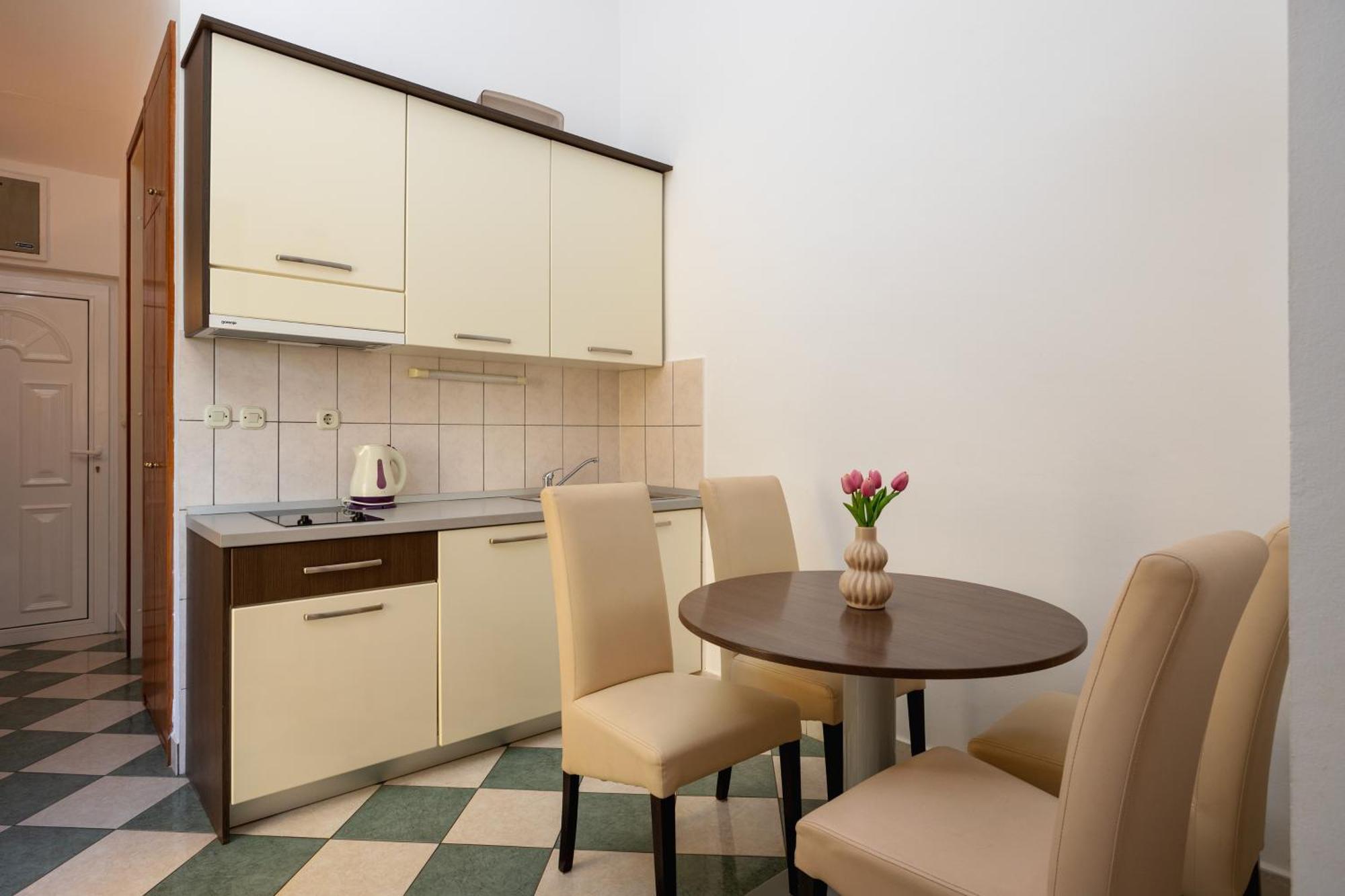 Premium Apartments - Lavica Beach Podstrana Chambre photo